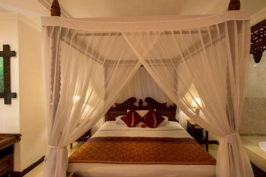 Sahadewa & Resort 4*